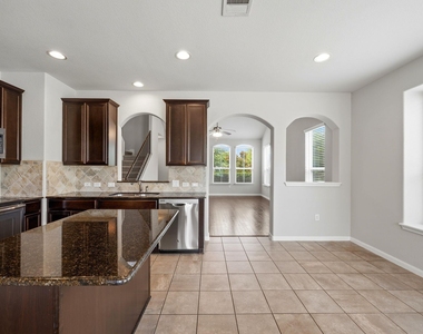 1613 Corn Hill Ln - Photo Thumbnail 8