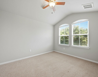 1613 Corn Hill Ln - Photo Thumbnail 23