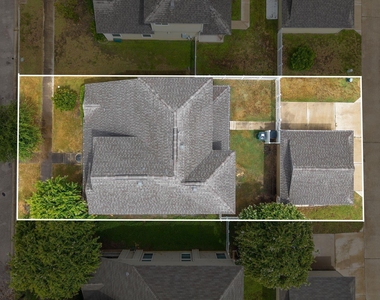 1613 Corn Hill Ln - Photo Thumbnail 36