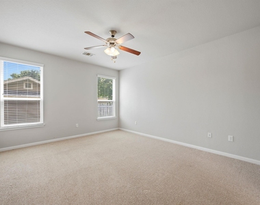 1613 Corn Hill Ln - Photo Thumbnail 13