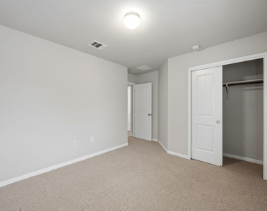 1613 Corn Hill Ln - Photo Thumbnail 29