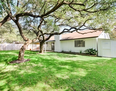 11718 Spotted Horse Dr - Photo Thumbnail 1