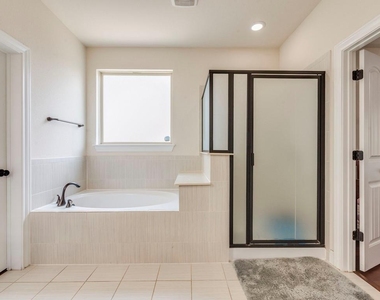 5720 Viejo Dr - Photo Thumbnail 14