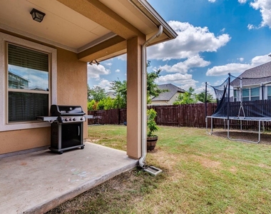 5720 Viejo Dr - Photo Thumbnail 32