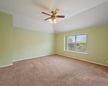 1006 Shadow Valley Cv - Photo Thumbnail 18
