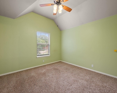 1006 Shadow Valley Cv - Photo Thumbnail 26