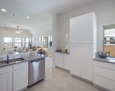 681 Nautical Loop - Photo Thumbnail 9