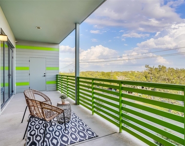 4004 Banister Ln - Photo Thumbnail 25