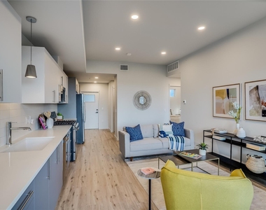 4004 Banister Ln - Photo Thumbnail 5