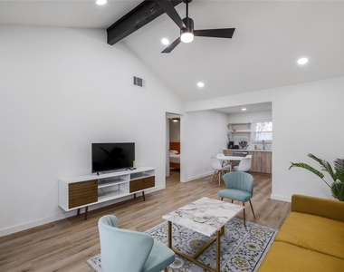 10509 Macmora Rd - Photo Thumbnail 2