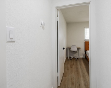 10509 Macmora Rd - Photo Thumbnail 11
