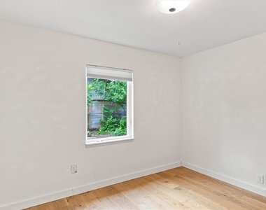 7200 Albert Rd - Photo Thumbnail 6