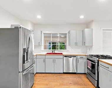 7200 Albert Rd - Photo Thumbnail 5
