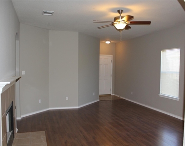 208 Firwood - Photo Thumbnail 13