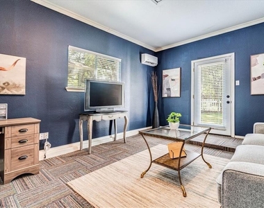 1202 Cardigan St - Photo Thumbnail 8