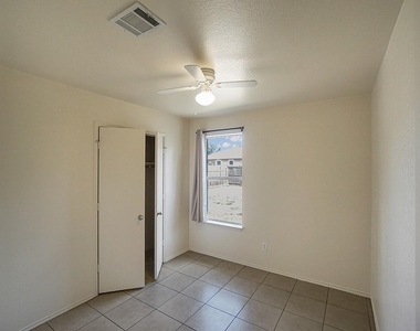 121 Shenandoah Trl - Photo Thumbnail 19