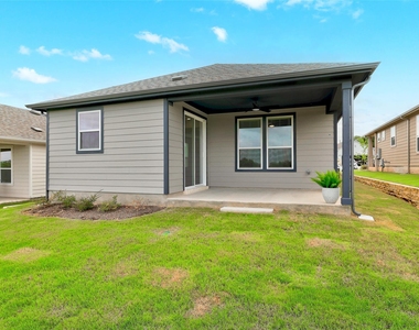 310 Livewater Ln - Photo Thumbnail 13