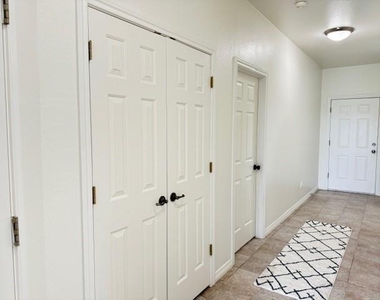22401 Briarview Dr - Photo Thumbnail 27