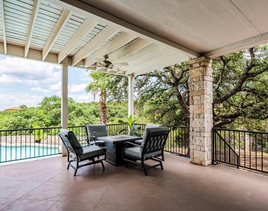 22401 Briarview Dr - Photo Thumbnail 6