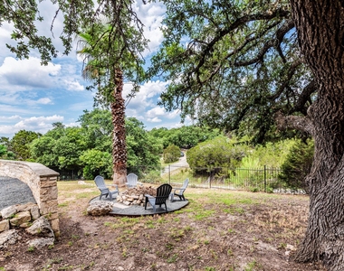 22401 Briarview Dr - Photo Thumbnail 3