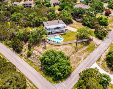 22401 Briarview Dr - Photo Thumbnail 35