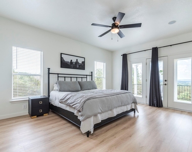 22401 Briarview Dr - Photo Thumbnail 20