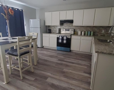 13413 Alysheba Dr - Photo Thumbnail 13
