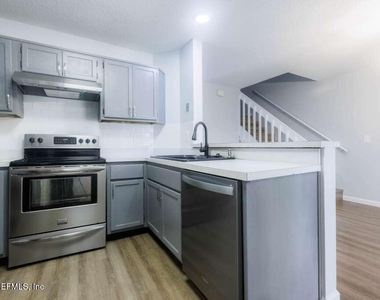 9305 Genna Trace Trail - Photo Thumbnail 6