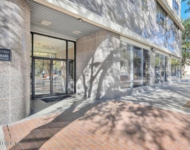 311 W Ashley Street - Photo Thumbnail 1