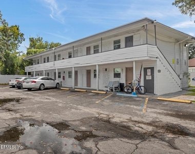 2146 Inwood Terrace - Photo Thumbnail 1