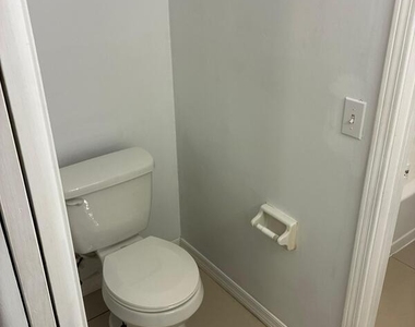 5640 Ansley Street - Photo Thumbnail 11
