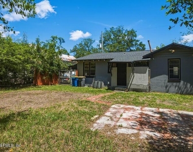 1216 24th Street - Photo Thumbnail 17