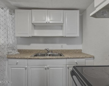 1216 24th Street - Photo Thumbnail 9