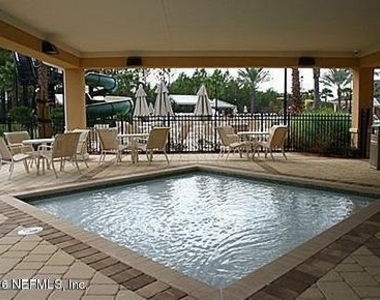 470 Sparrow Branch Circle - Photo Thumbnail 4