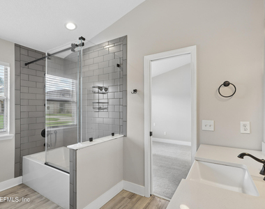 204 Crosstern Court - Photo Thumbnail 12
