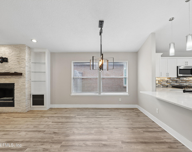 204 Crosstern Court - Photo Thumbnail 17