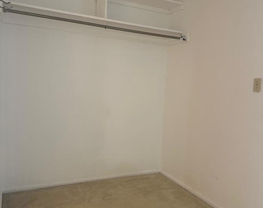 400 E Randolph Street - Photo Thumbnail 10