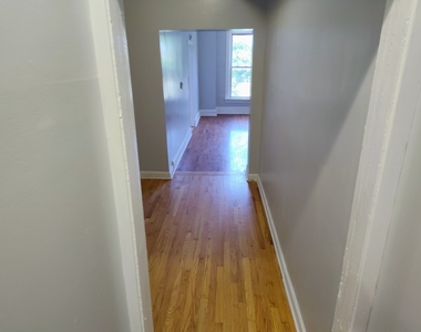 4557 S Wabash Avenue - Photo Thumbnail 16
