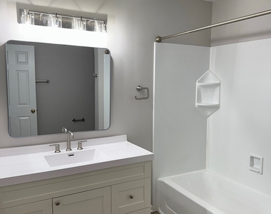179 Polaris Drive - Photo Thumbnail 11