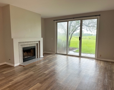 179 Polaris Drive - Photo Thumbnail 4
