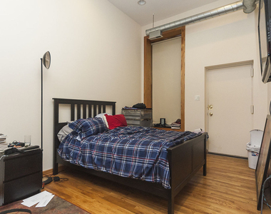 544 N Wells Street - Photo Thumbnail 3
