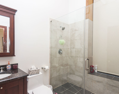 544 N Wells Street - Photo Thumbnail 13