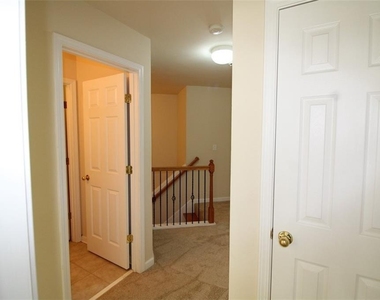 10752 Camarilla Court - Photo Thumbnail 30