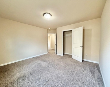 4485 Perlino Point - Photo Thumbnail 27