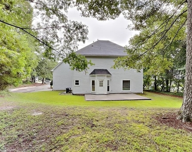 1240 Cedar Brook Drive - Photo Thumbnail 17
