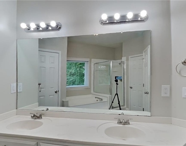 1240 Cedar Brook Drive - Photo Thumbnail 8