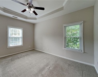 1240 Cedar Brook Drive - Photo Thumbnail 7