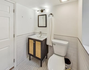 524 Park Avenue - Photo Thumbnail 33