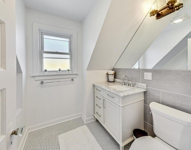 524 Park Avenue - Photo Thumbnail 26