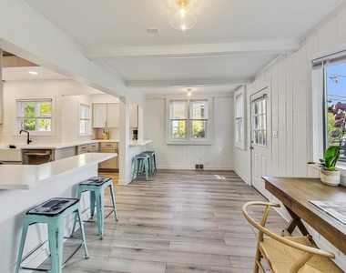 524 Park Avenue - Photo Thumbnail 14